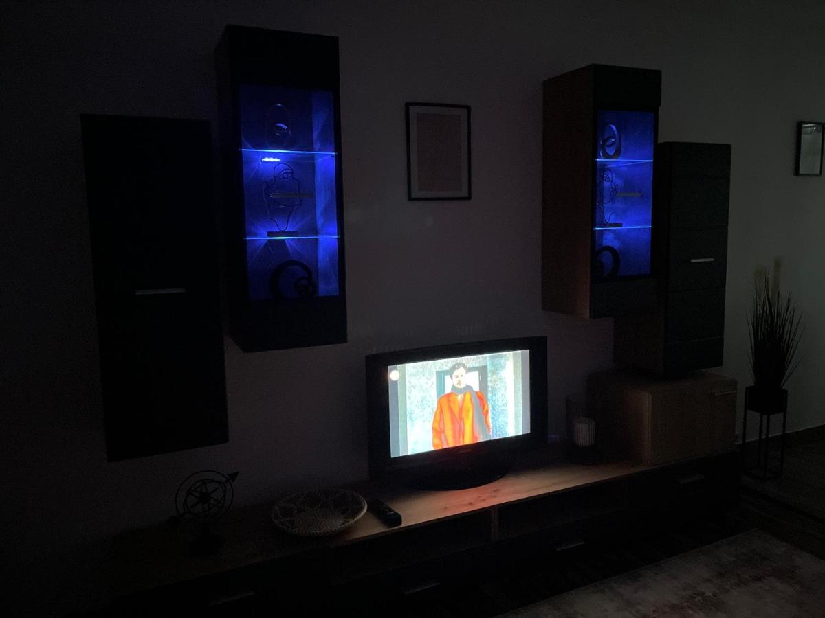 Central Studio Lcs Hunedoara Luaran gambar