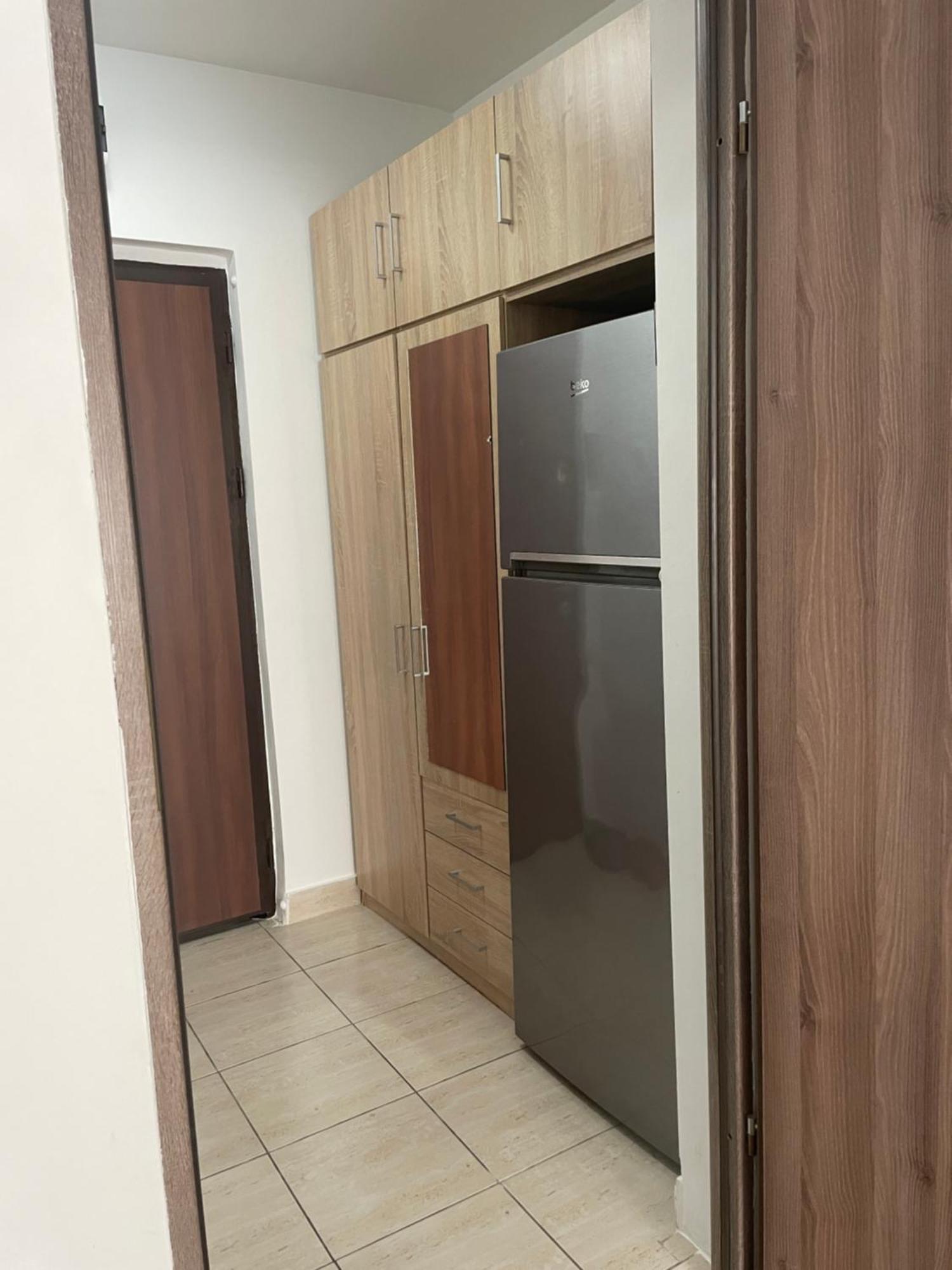 Central Studio Lcs Hunedoara Luaran gambar